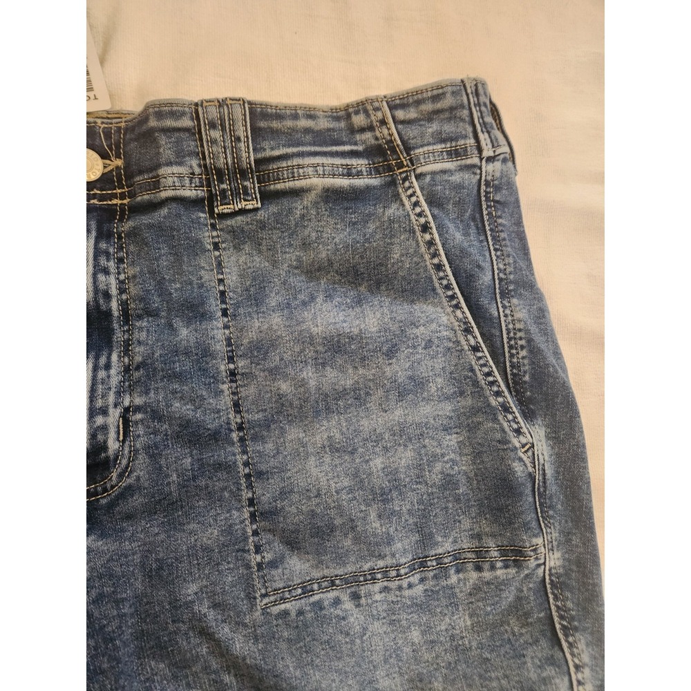Torrid NWT Jogger Jeans Womens 20 Reg Plus Super‎ Stretch Mid Rise Cuffed - Picture 5 of 12